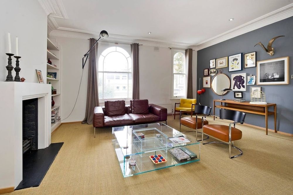 Trendy, Fun 2-bed in Chelsea Apartment (2 Bedrooms) 14