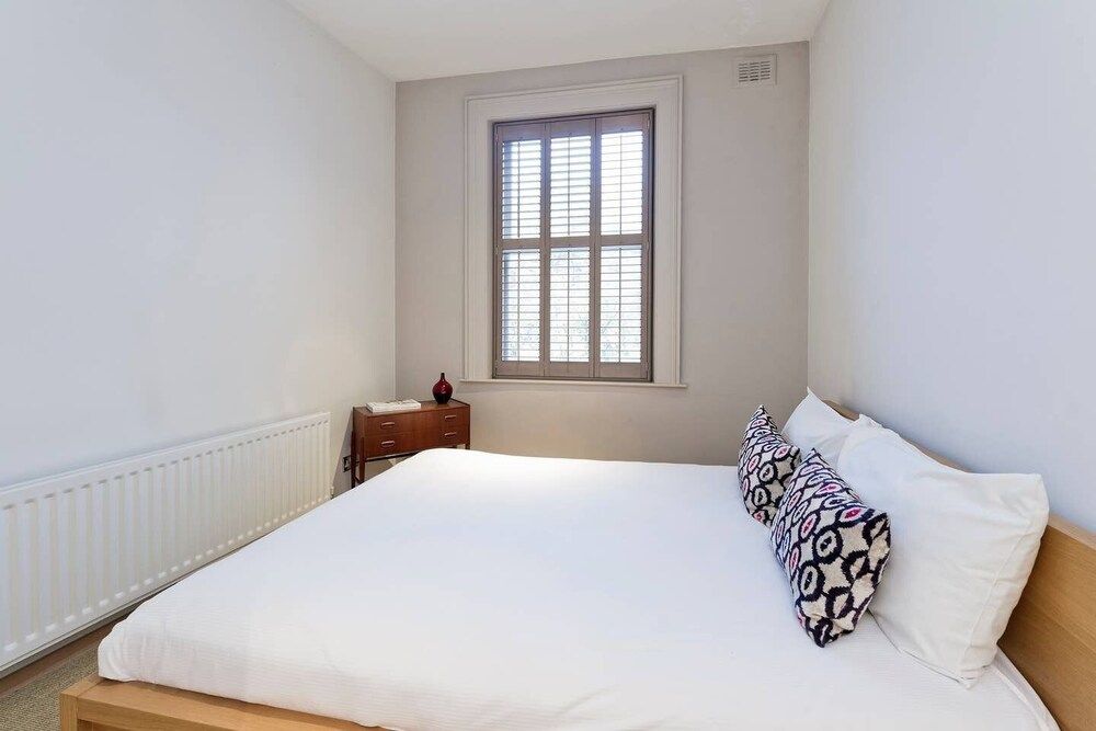 undefined Trendy, Fun 2-bed in Chelsea 4