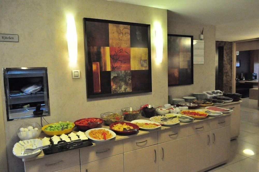 undefined Merdan Hotel 4