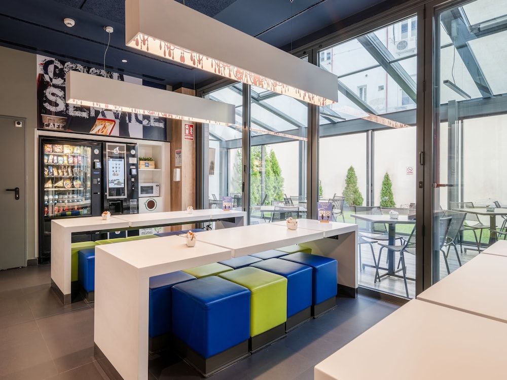 undefined ibis budget Madrid Centro Lavapies 9