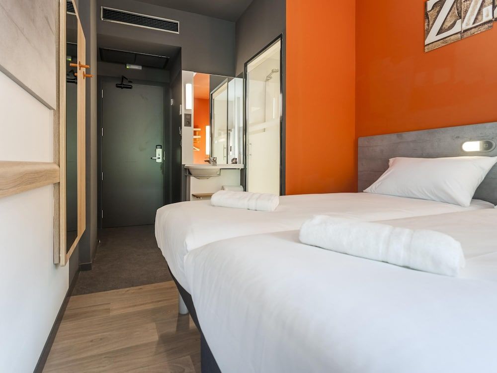 ibis budget Madrid Centro Lavapies Standard Room, 2 Twin Beds, Non Smoking 2