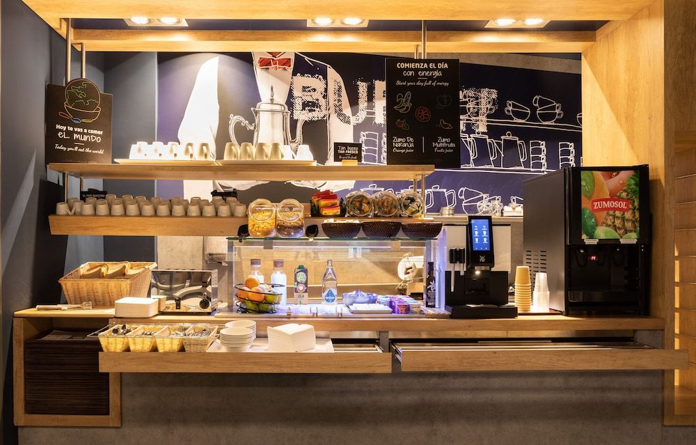 undefined ibis budget Madrid Centro Lavapies 10