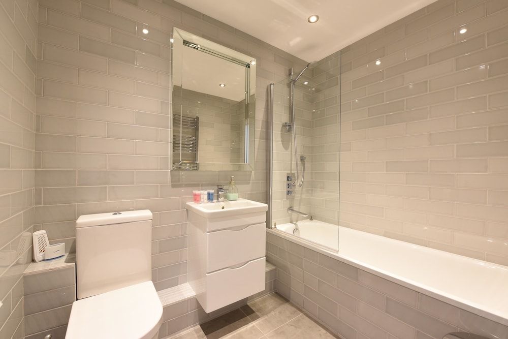 The Glasshouse Apartments Superior two bedroom apartment 12