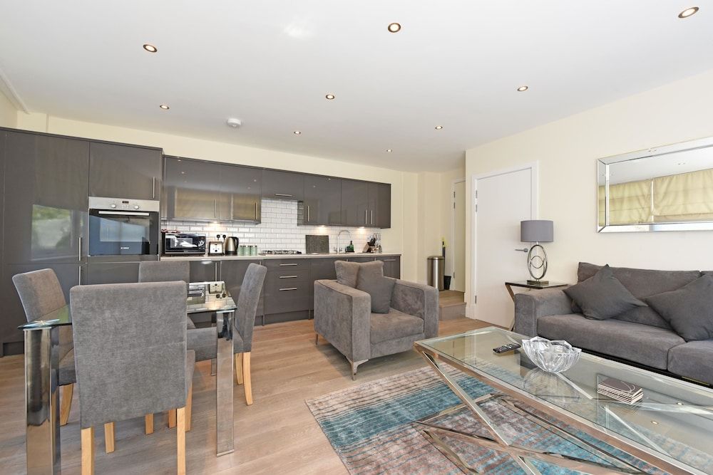 The Glasshouse Apartments Deluxe two bedroom apartment 6