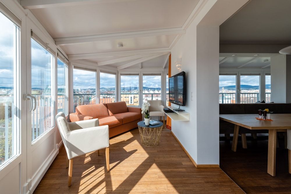 Skyflats Vienna Belle View Panoramic Penthouse, 2 Bedrooms, Patio, City View 15