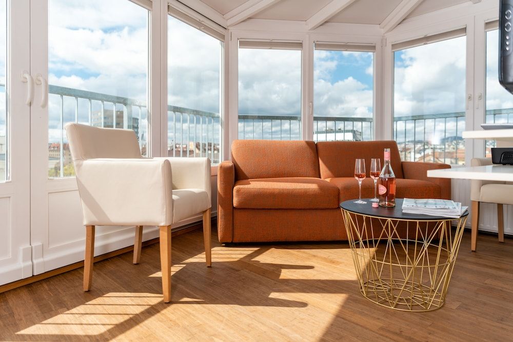 Skyflats Vienna Belle View Panoramic Penthouse, 2 Bedrooms, Patio, City View 18