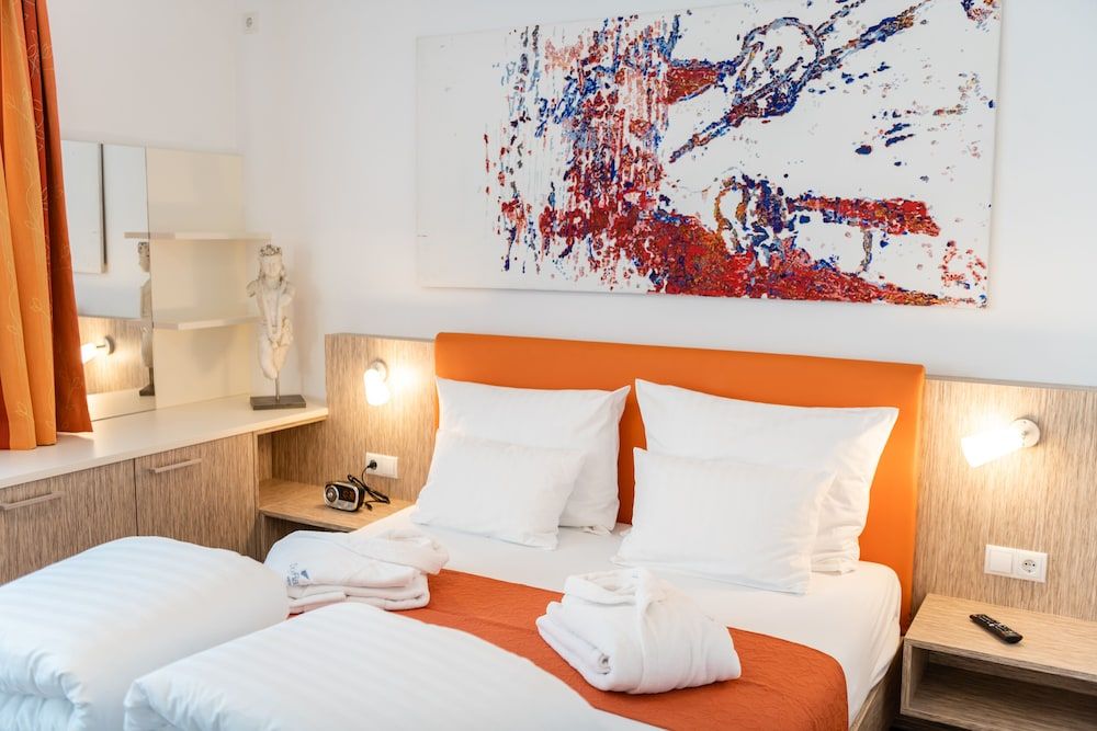 Skyflats Vienna Belle View Panoramic Penthouse, 2 Bedrooms, Patio, City View 4