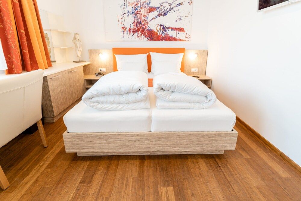 Skyflats Vienna Belle View Panoramic Penthouse, 2 Bedrooms, Patio, City View 2