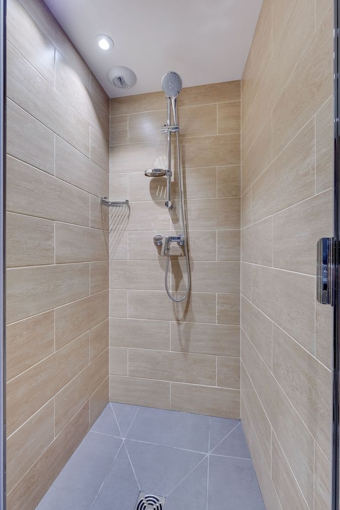 Hotel Lucien & Marinette Superior Double Room 11