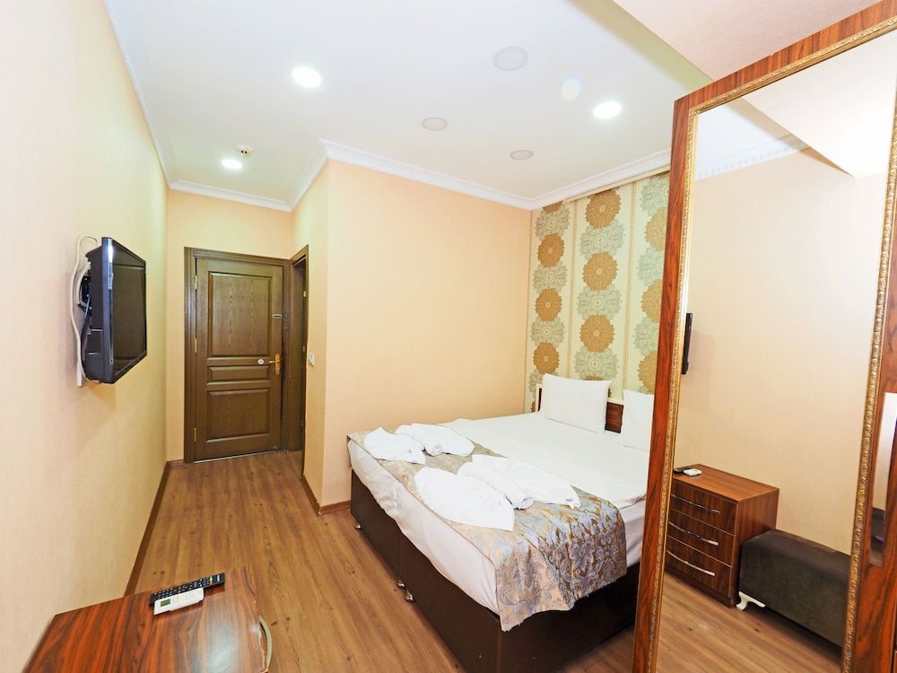 RENOVA OLD CiTY HOTEL Standard Double or Twin Room, 1 Double or 2 Twin Beds
