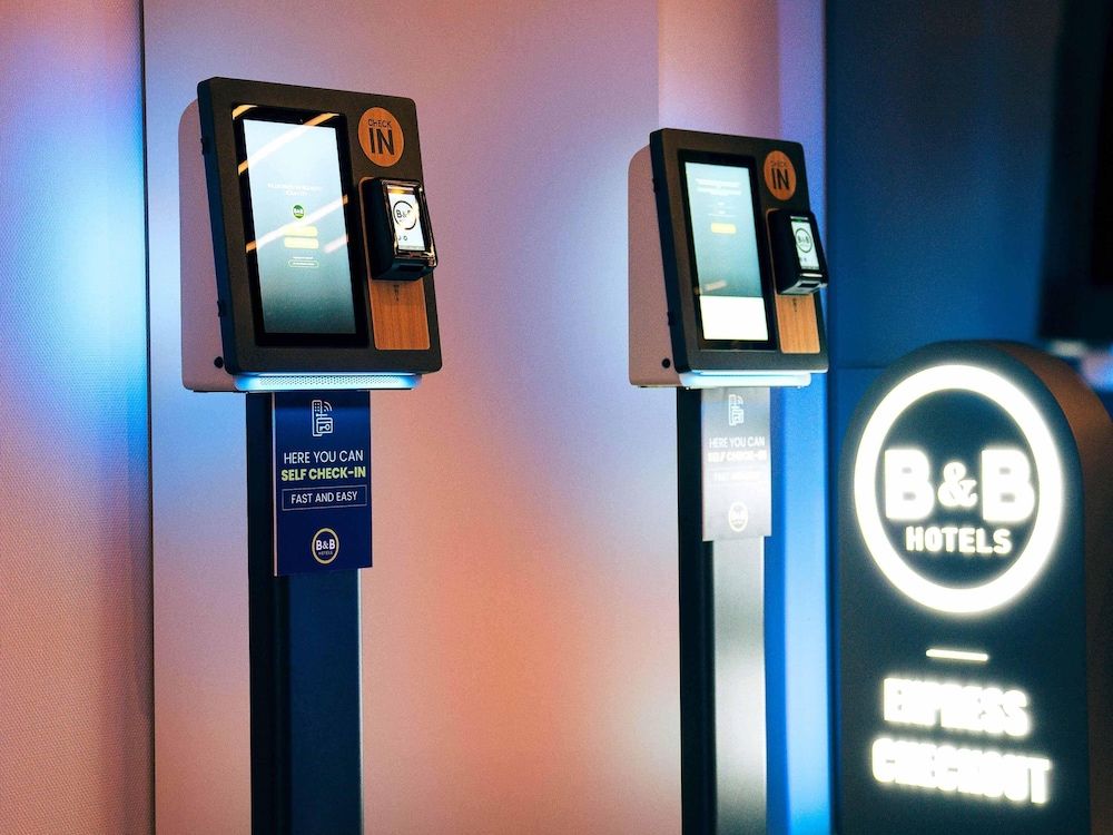 undefined B&B Hotel Frankfurt-West 9