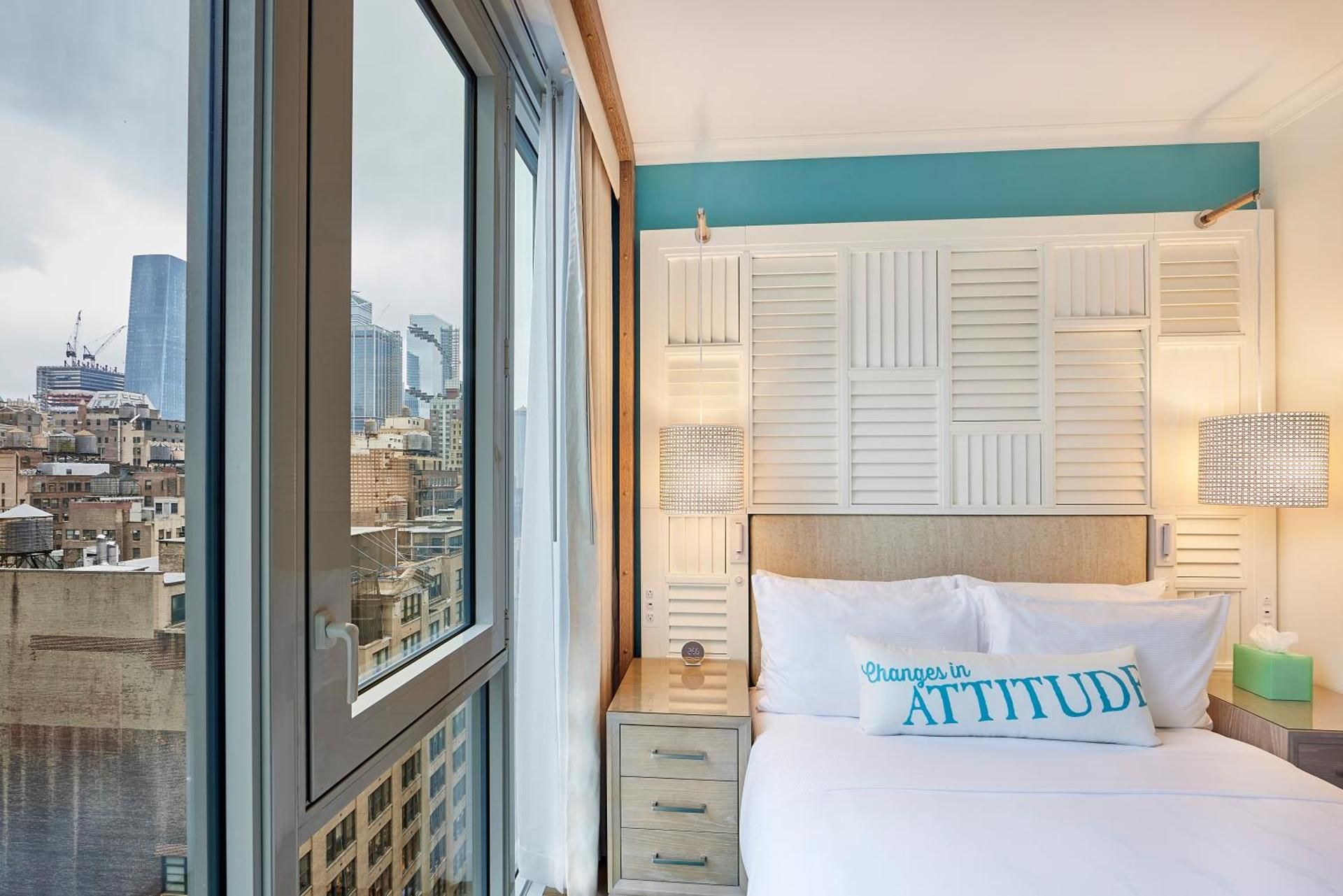 Premium Room One Queen Bed