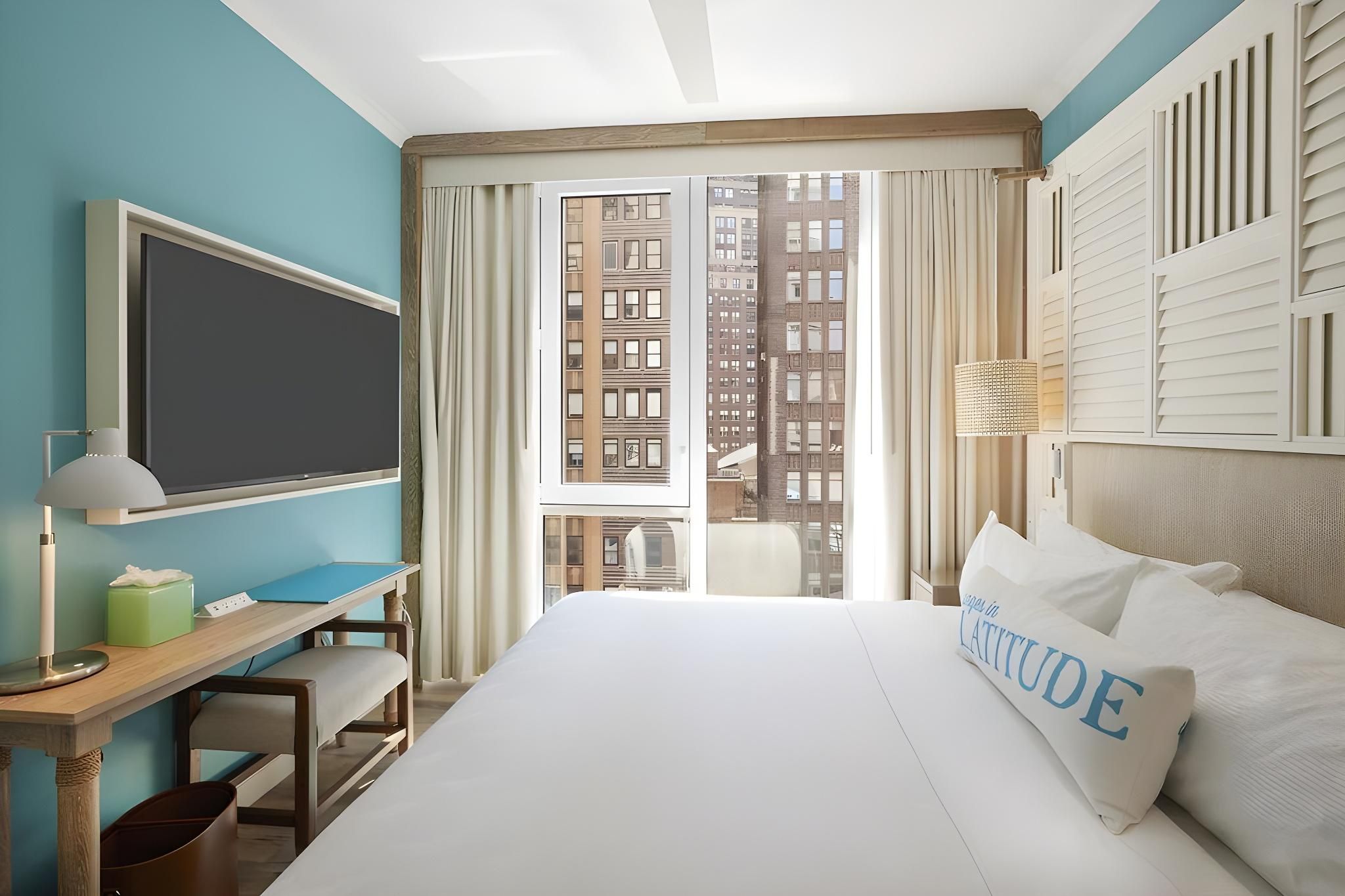 Premium One Queen Bed Mobility Accessible