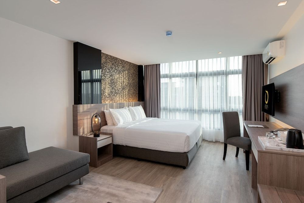 undefined Orion Hotel & Residence 4