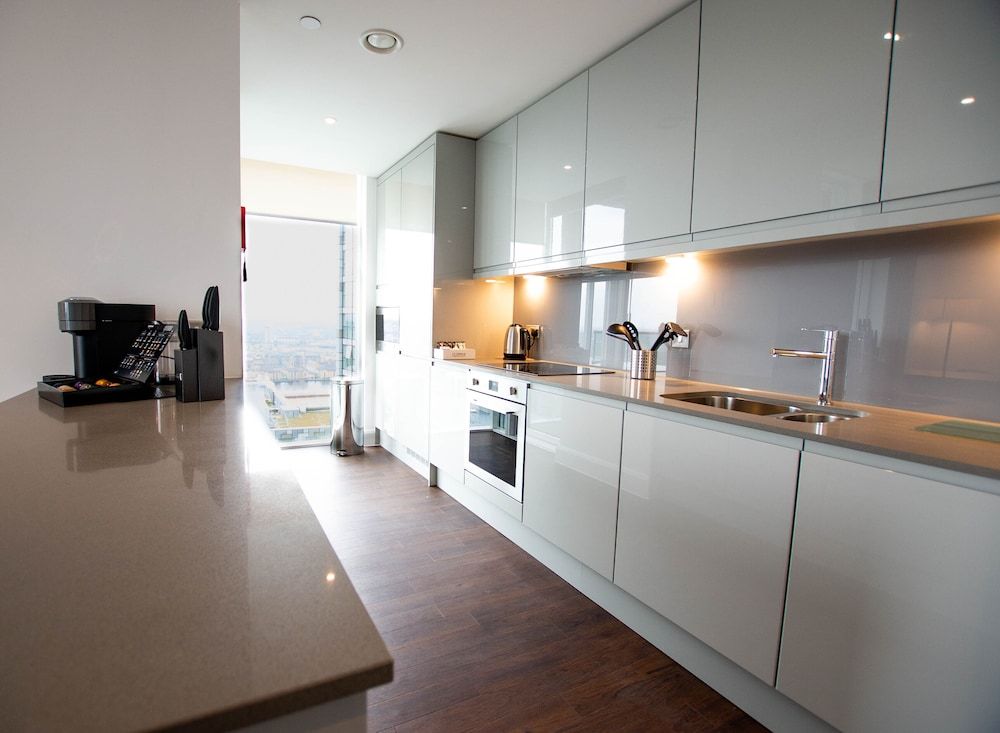 undefined Charles Hope Apartment Canary Wharf 7