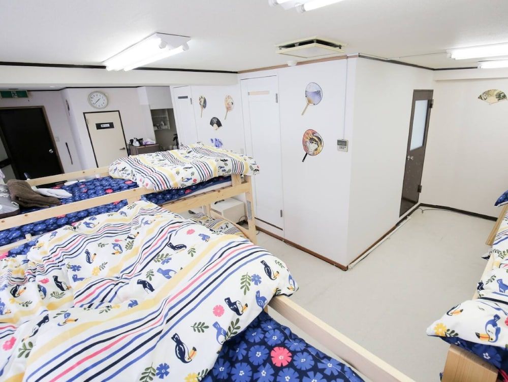 undefined Station Condominium Otsuka 3