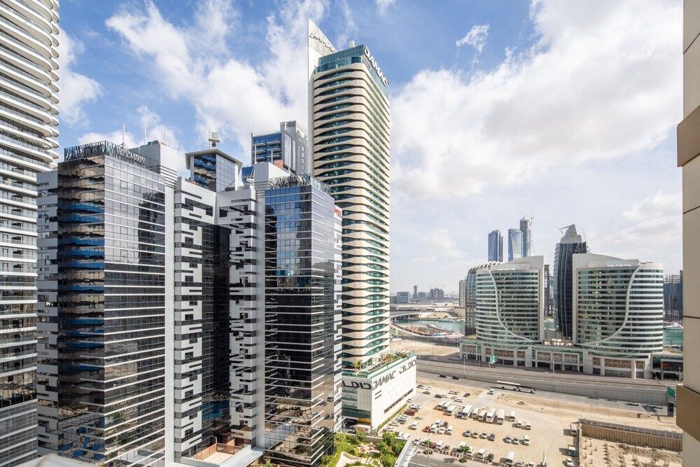 undefined Rich & Vibrant 2BR With Study in Downtown Dubai