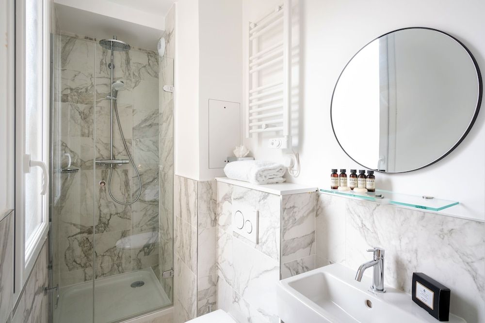 Hôtel 31 Paris Tour Eiffel Superior Double Room 2