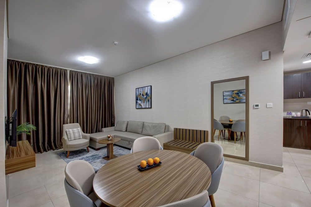 undefined Regency Luxury Suites 9