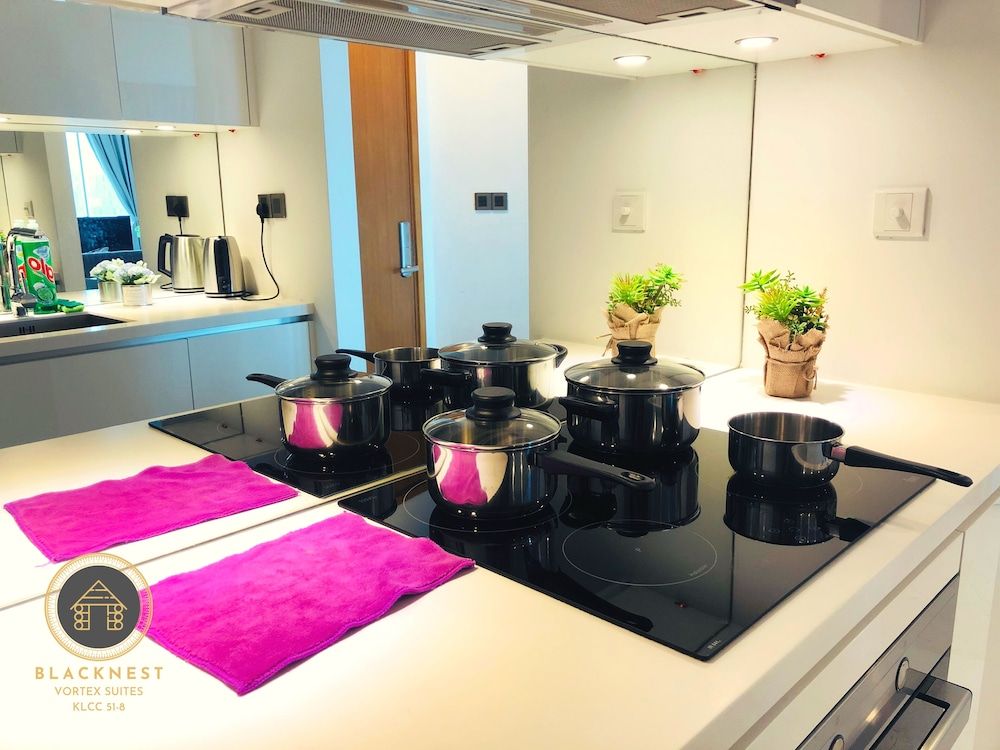 undefined Vortex Suites KLCC by BlackNest 7