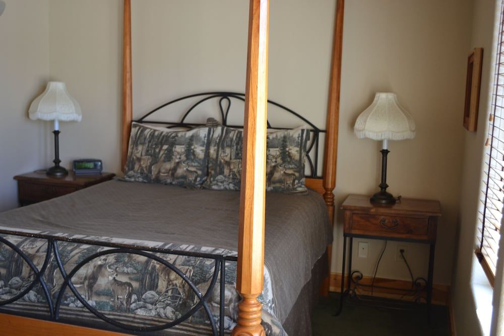 Eagle Fire Lodge & Cabins Premium Suite, Ensuite (2 Bedroom Deer Suite) No Pets