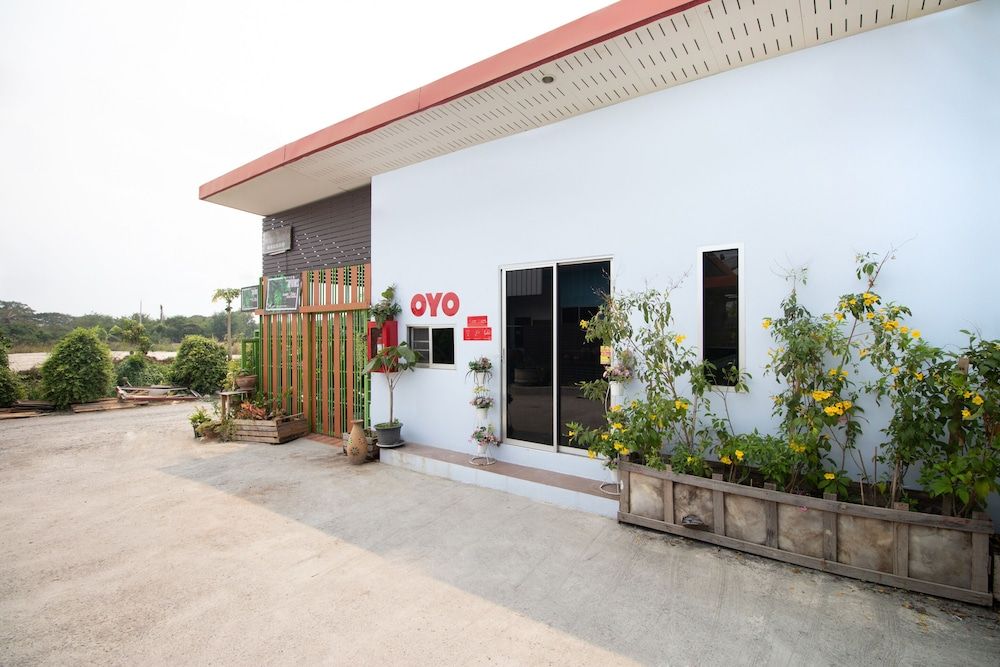 undefined OYO 644 Pong Pai House 4