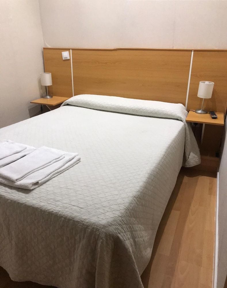 Hostal Trevinca Double Room, 1 Double Bed 14