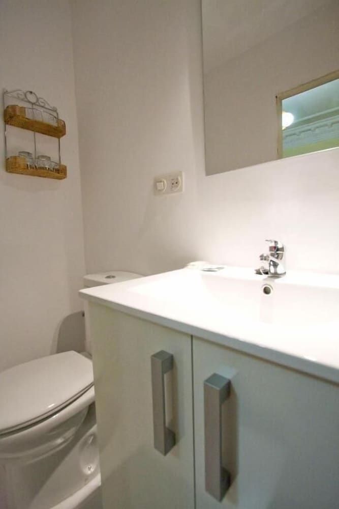 Hostal Trevinca Double Room, 1 Double Bed 21