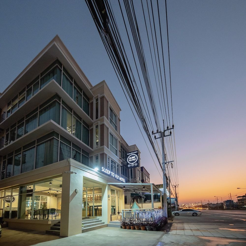 undefined Sleep To Fly Hotel & Hostel 6