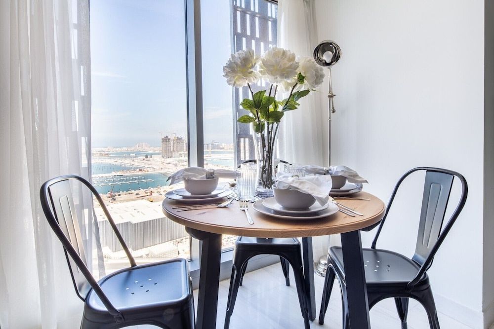 undefined Supreme 2BR Apartment - Cosmopolitan Living in Dubai Marina! 2