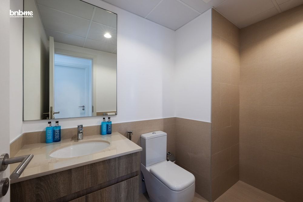 1B-UnaB-7-706 Deluxe Apartment 12