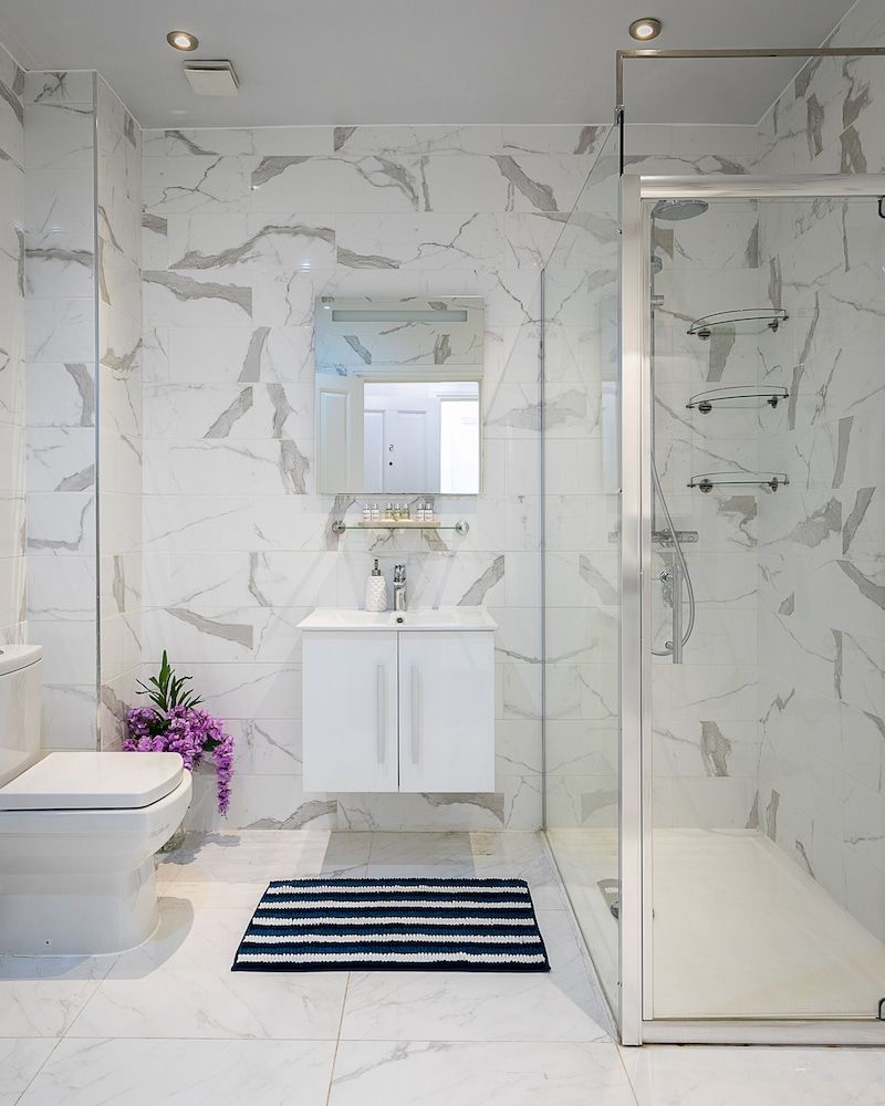 Cromwell Road Apartments Premium Apartment, 2 Bedrooms (2) 4