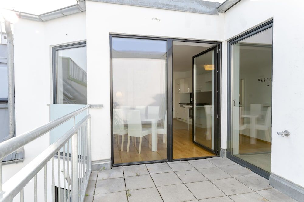 Margareten Apartments - contactless check in BRIGHT PENTHOUSE/w. terrace near Centre 3