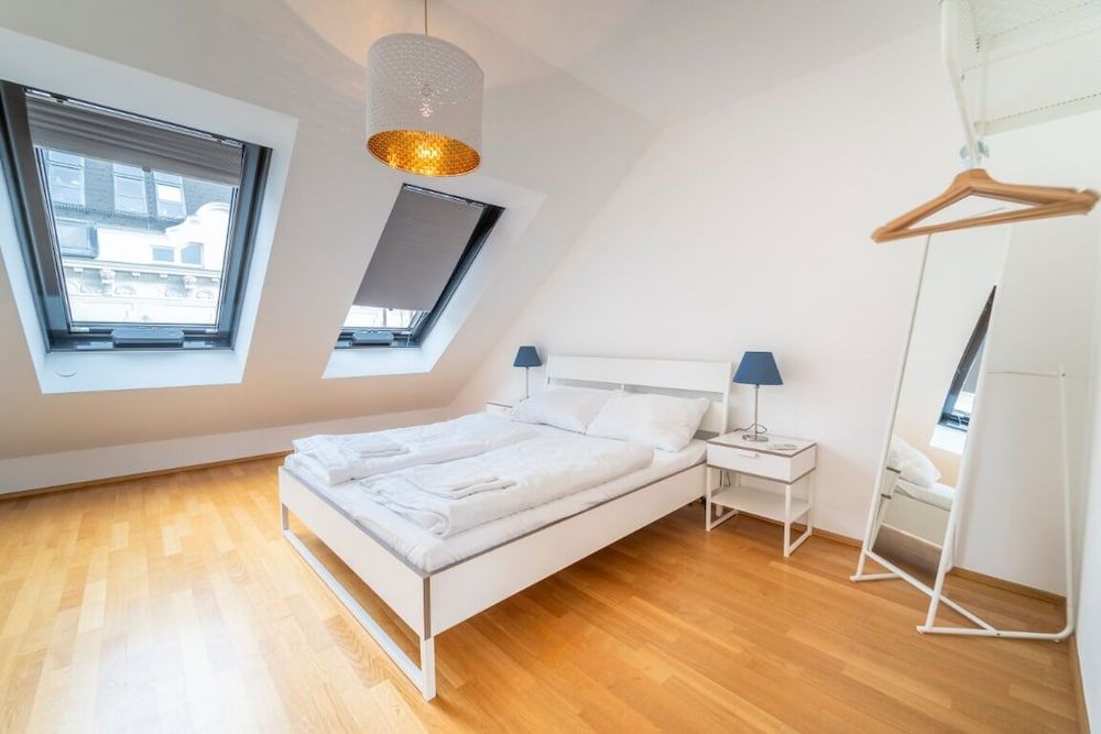 ENCHANTING APARTMENT next to Naschmarkt and Centre