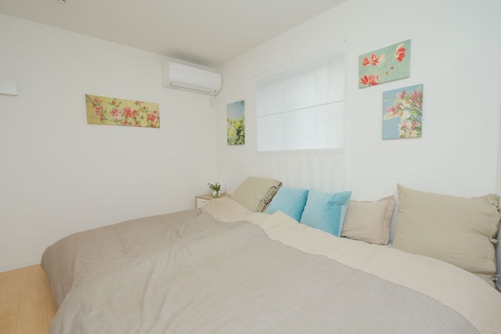 undefined Nishi-Sugamo Guest House. 2min to Nishi-Sugamo Sta. 13min to Ikebukuro Sta.