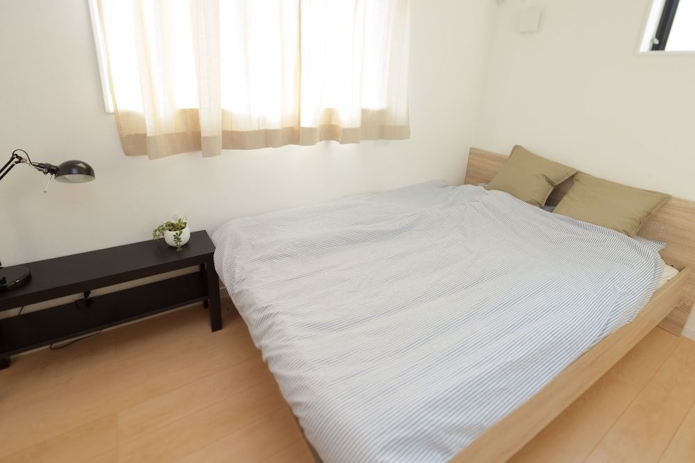Nishi-Sugamo Guest House. 2min to Nishi-Sugamo Sta. 13min to Ikebukuro Sta. Private Vacation Home