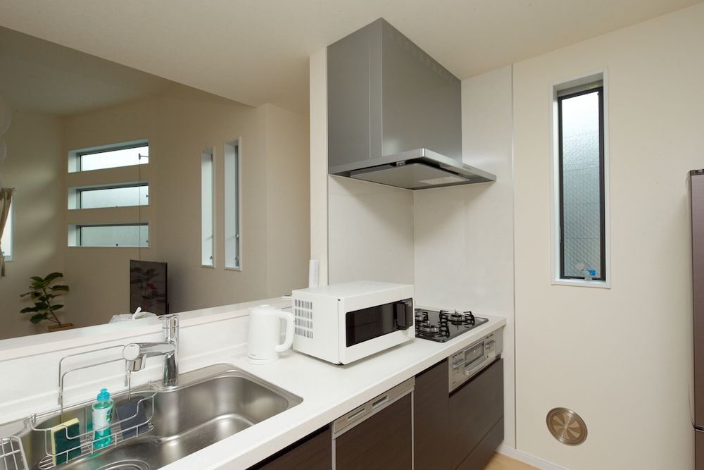 Nishi-Sugamo Guest House. 2min to Nishi-Sugamo Sta. 13min to Ikebukuro Sta. Private Vacation Home 40