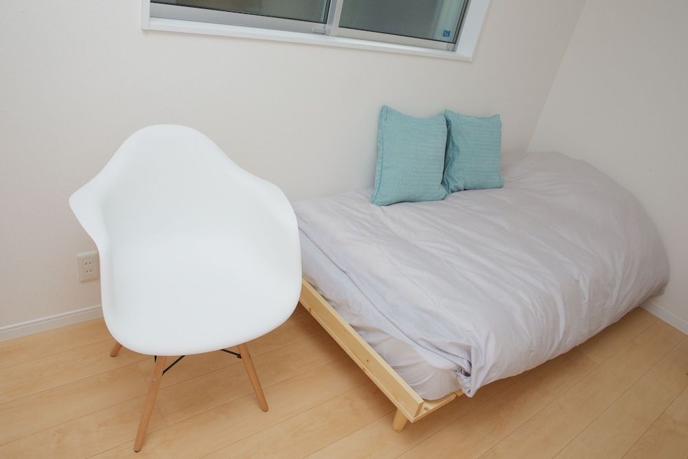 Nishi-Sugamo Guest House. 2min to Nishi-Sugamo Sta. 13min to Ikebukuro Sta. Private Vacation Home 10