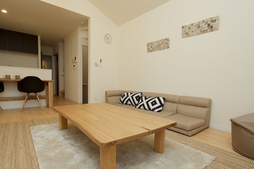 Nishi-Sugamo Guest House. 2min to Nishi-Sugamo Sta. 13min to Ikebukuro Sta. Private Vacation Home 46