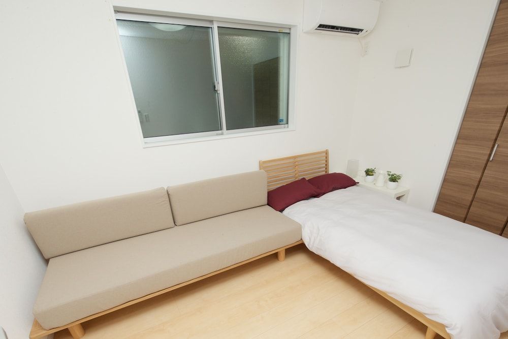 Nishi-Sugamo Guest House. 2min to Nishi-Sugamo Sta. 13min to Ikebukuro Sta. Private Vacation Home 37