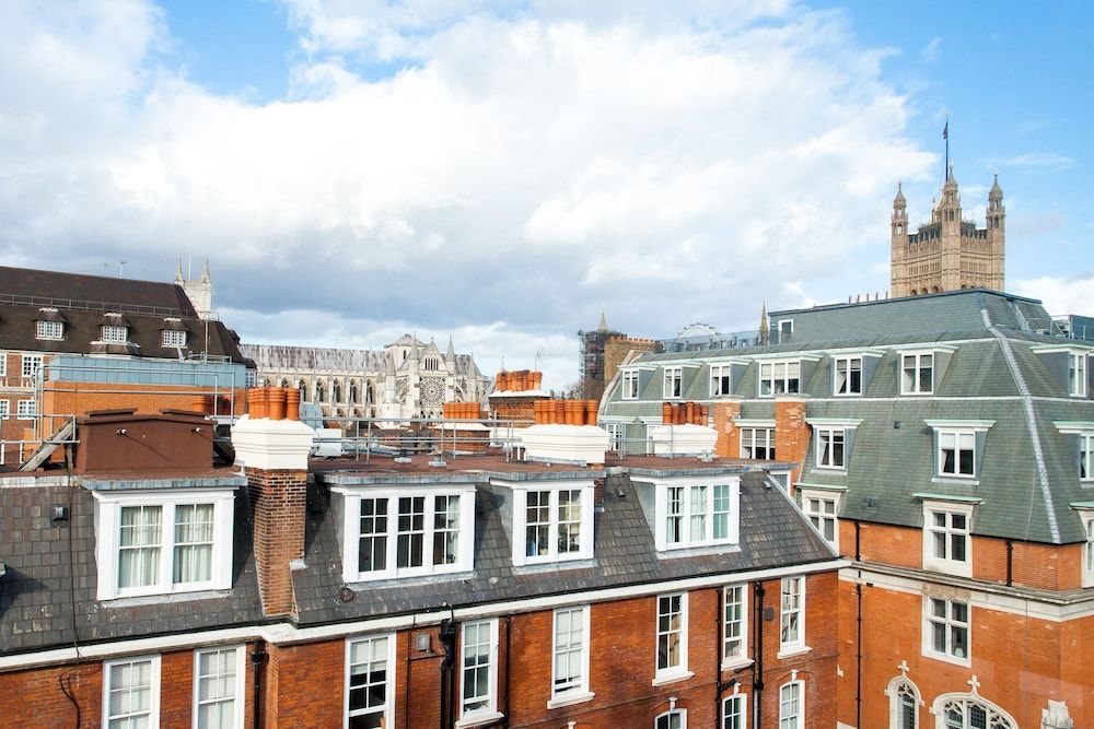 Hope House Residences by Aeria Apartments Penthouse Apartment 6