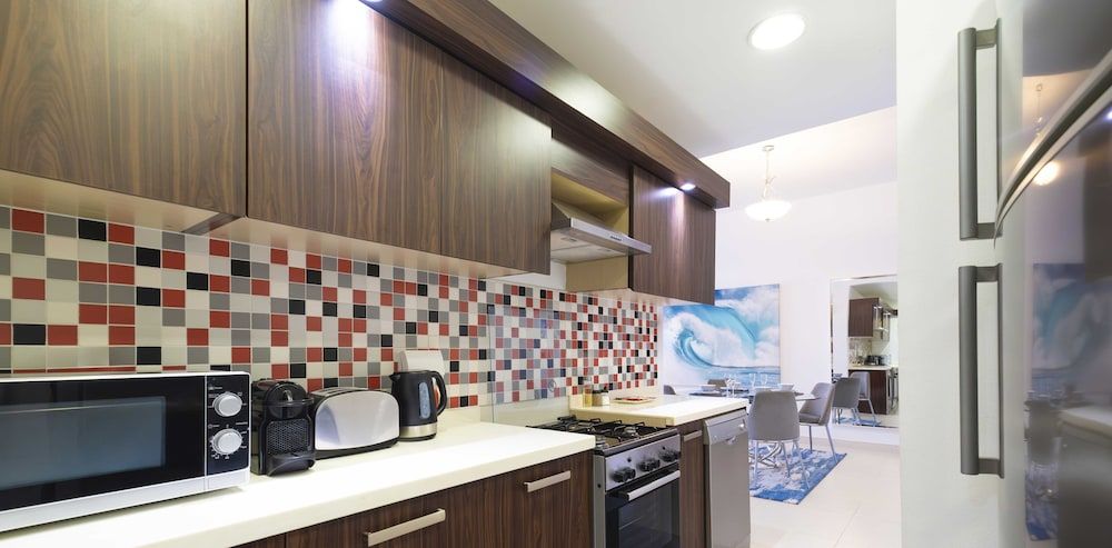 undefined LUX Opulent Island Suite View 7 4