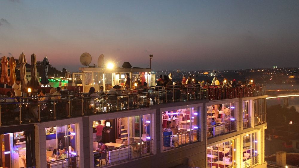 undefined Sefa-i Hurrem Suit House 8