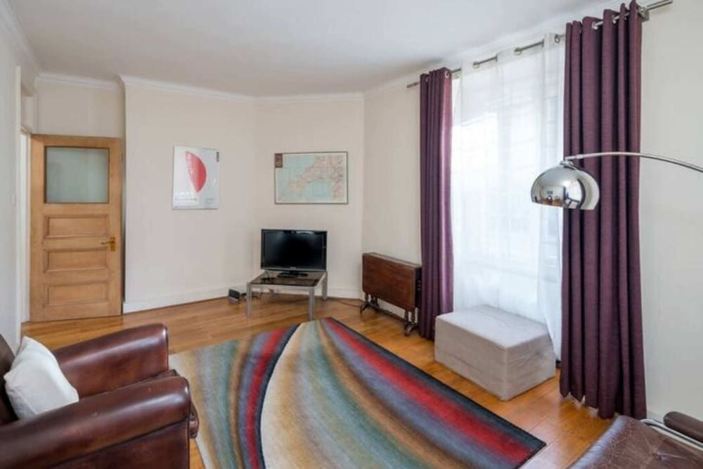 undefined Cosy 2 Bedroom Apartment in Bayswater 4
