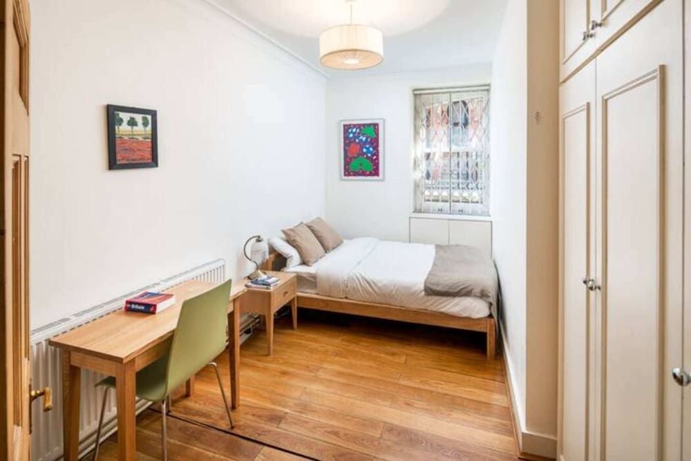 undefined Cosy 2 Bedroom Apartment in Bayswater 6