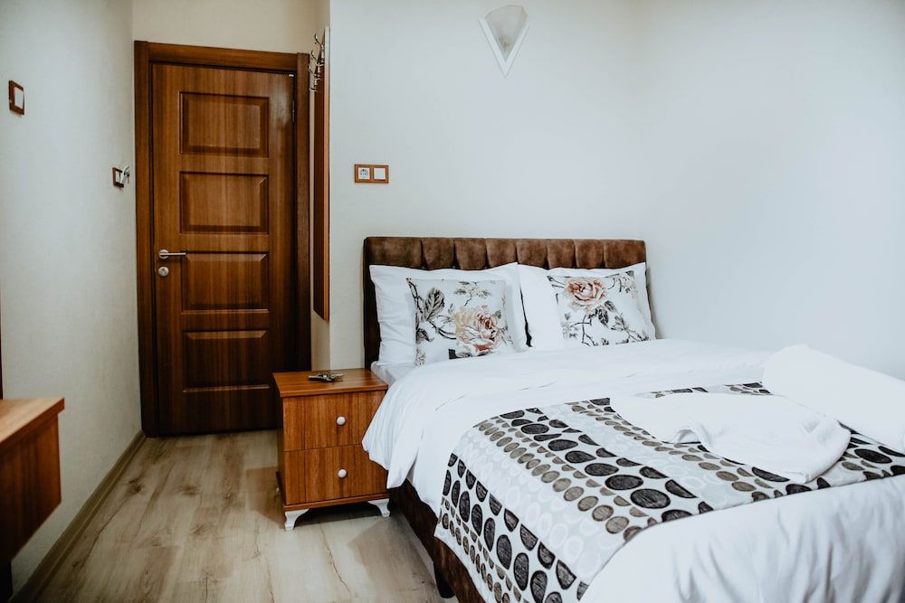 Biter Hotel Economy Double Room 2