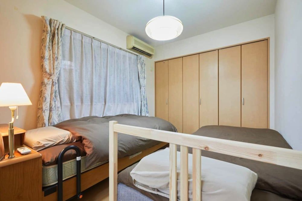 undefined Urban City Hyakunincho 4