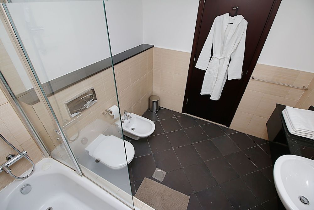 R&H Jewels Apartment, 1 Bedroom 13