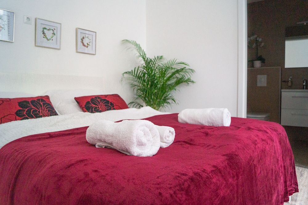 undefined Modern Apartment Wiener Stadthalle 2 5