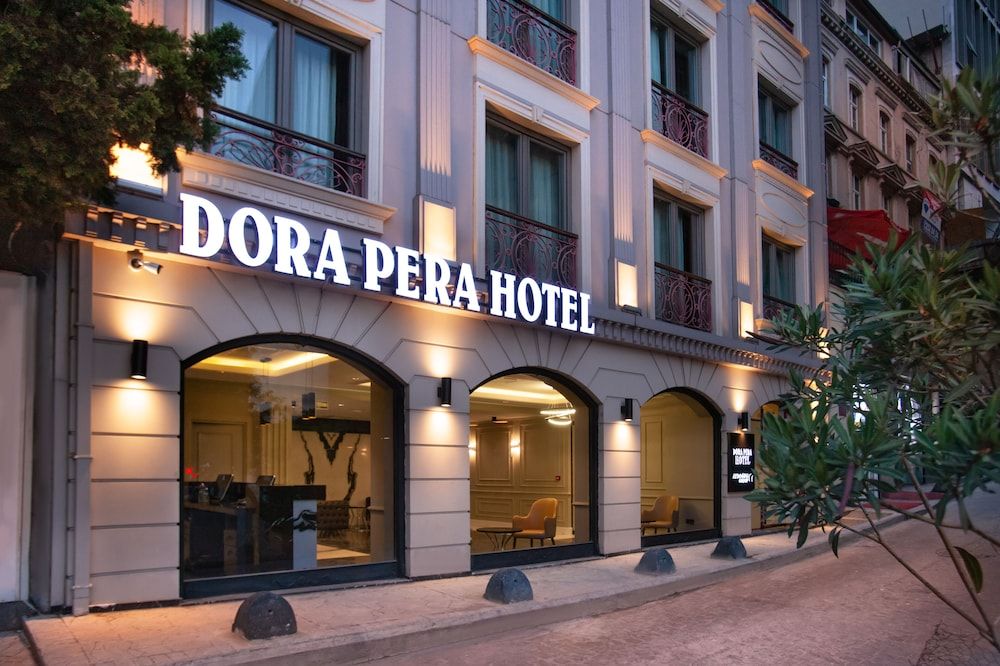 undefined Dora Pera Hotel